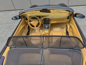 Bild 14/14 von Porsche 911 Carrera 4 (2001)
