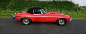 Imagen 11/36 de Jaguar E-Type (1969)