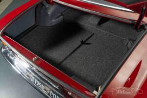 Image 18/19 de BMW 3200 CS (1965)