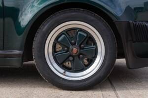 Image 50/52 of Porsche 911 Carrera 3.2 (1989)