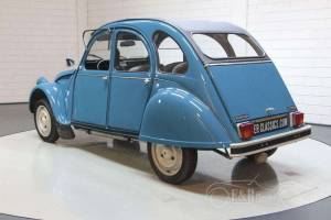 Image 10/19 de Citroën 2 CV 6 (1990)