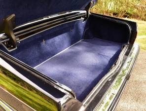 Image 22/50 of Rolls-Royce Silver Spur Park Ward (1998)