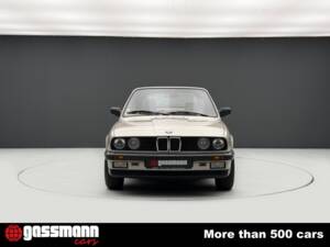 Bild 3/15 von BMW 320i (1990)