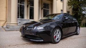Image 21/60 of Alfa Romeo 147 3.2 GTA (2003)