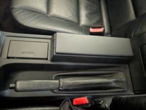 Immagine 29/72 di BMW 328i (1996)