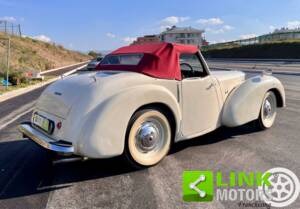 Image 7/10 of Triumph Dolomite 2-Litre (1942)
