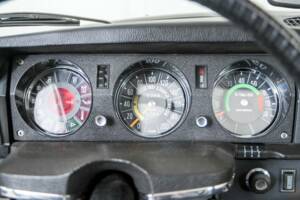 Image 19/50 of Citroën D Spécial (1971)