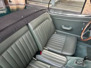 Image 13/19 de Jaguar XK 150 OTS (1958)