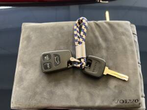 Bild 19/37 von Volvo C70 2.0 T (2001)