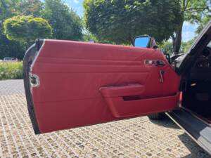 Image 15/43 de Mercedes-Benz 350 SLC (1974)