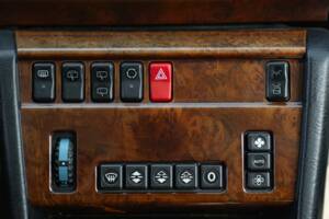 Imagen 41/50 de Mercedes-Benz 200 TE (1993)