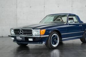 Image 13/50 de Mercedes-Benz 420 SL (1988)