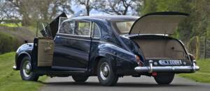 Image 25/50 of Rolls-Royce Phantom V James Young (1964)