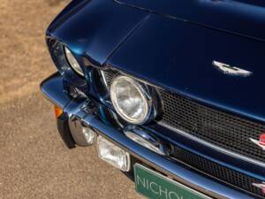 Image 16/57 de Aston Martin V8 Vantage Volante (1989)