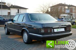 Image 6/10 of Mercedes-Benz 420 SE (1988)