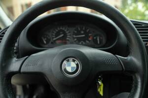 Image 29/50 of BMW 318 (1994)