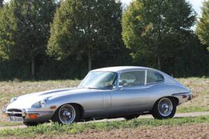 Bild 27/38 von Jaguar E-Type (2+2) (1968)
