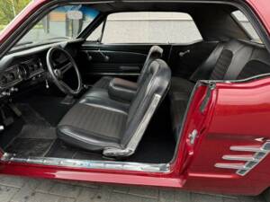Bild 25/47 von Ford Shelby GT 350 (1966)