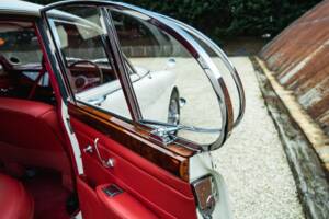 Bild 14/51 von Jaguar 240 (1968)