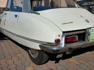 Bild 18/50 von Citroën DS 20 (1971)