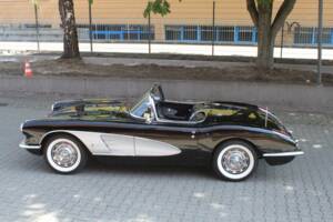Imagen 4/18 de Chevrolet Corvette (1960)
