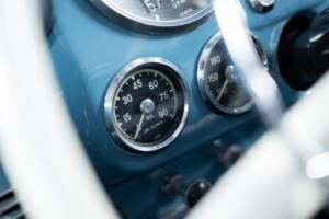 Image 15/40 of Mercedes-Benz 190 SL (1962)