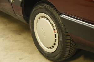 Image 29/50 de Audi 100 - 2.3E quattro (1990)