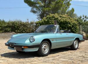 Bild 5/22 von Alfa Romeo 1.6 Spider (1983)