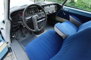 Image 21/47 of Citroën DS 23 Break (1972)
