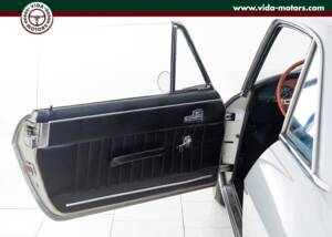 Image 5/15 de Lancia Fulvia 1.3 S (1971)