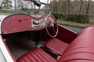 Image 10/13 of MG TD (1953)