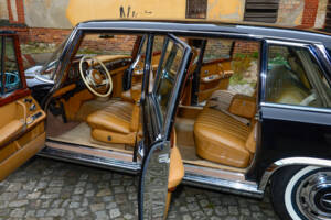 Image 24/78 of Mercedes-Benz 600 (1965)