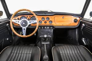 Immagine 6/50 di Triumph TR 250 (1968)