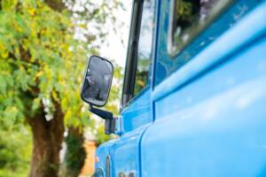 Image 49/50 of Land Rover Defender 90 "50th Anniversary" (1998)