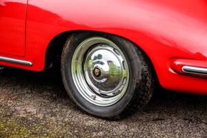 Image 12/40 de Porsche 356 B 1600 Super 90 (1961)