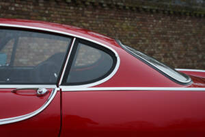 Image 18/50 of Volvo 1800 S (1964)
