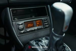 Bild 20/23 von Porsche 911 Carrera 4S (2002)