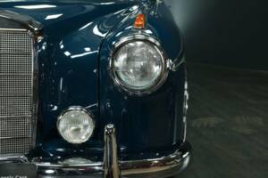 Afbeelding 42/50 van Mercedes-Benz 220 S Cabriolet (1957)