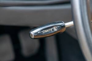 Image 42/50 de Ferrari 365 GTB/4 Daytona (1974)