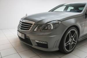 Bild 15/19 von Mercedes-Benz E 63 AMG (2009)