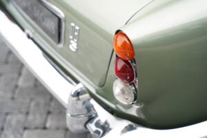 Image 26/41 de Aston Martin DB 5 (1964)