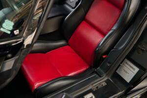 Image 46/50 of Dodge Viper GTS (2005)
