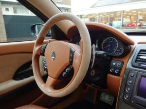 Bild 43/95 von Maserati Quattroporte 4.2 (2009)