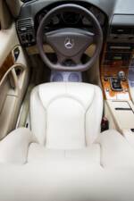 Image 20/45 of Mercedes-Benz SL 280 "Final Edition" (2001)