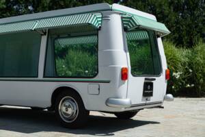 Image 13/39 of FIAT 238 - 1500 (1976)