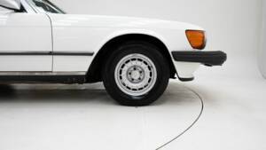 Image 10/15 de Mercedes-Benz 380 SL (1982)