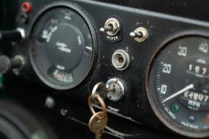 Bild 36/50 von Land Rover 88 (1978)