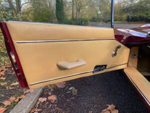 Afbeelding 30/50 van Jaguar E-Type V12 (1973)