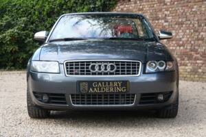 Image 31/50 de Audi S4 (2004)