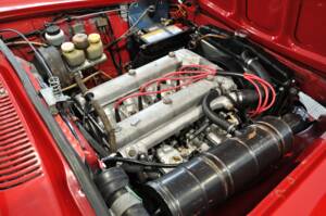 Imagen 10/43 de Alfa Romeo Giulia GT 1300 Junior (1971)